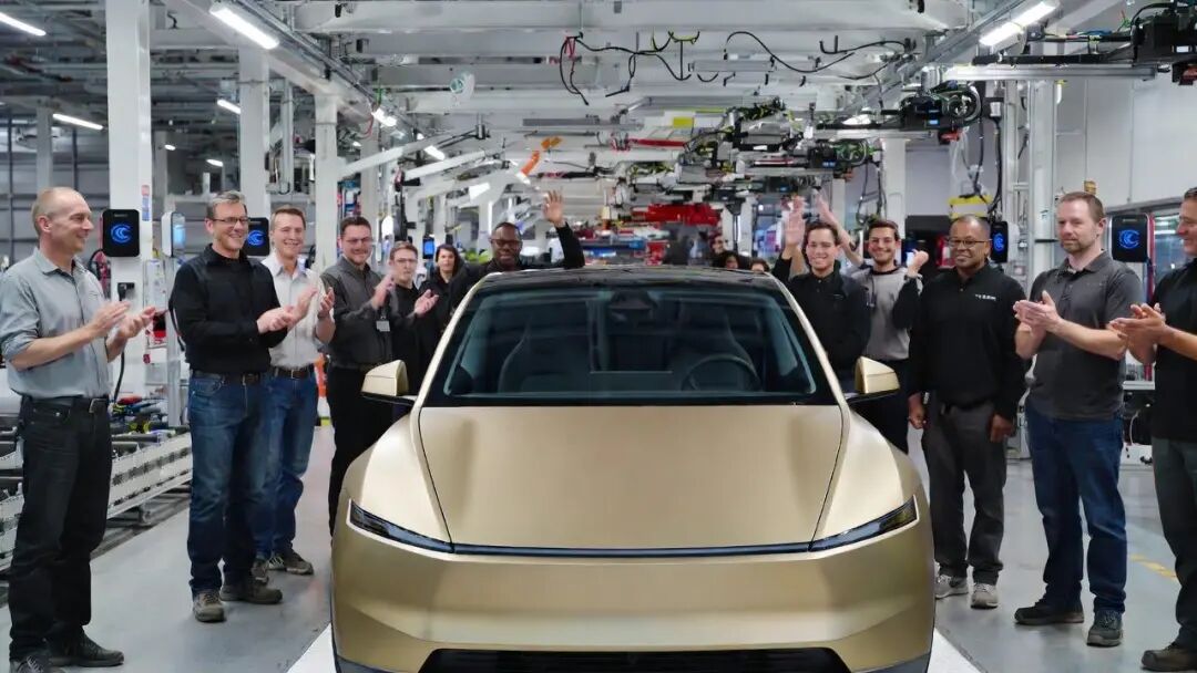 Will Tesla’s 14 Autonomous Crashes Derail Its Cybercab Dreams? | by Joseph Orefice | Investor’s Handbook | Feb, 2026 | Medium